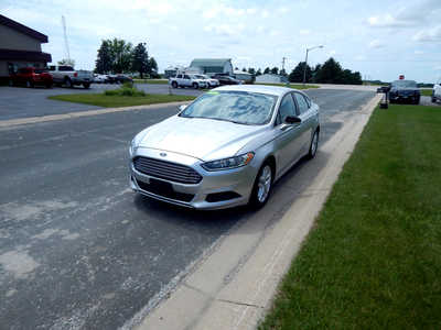 2013 Ford Fusion, $3995. Photo 3