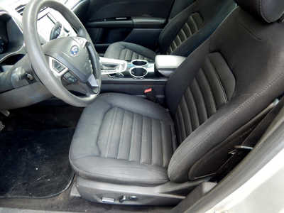 2013 Ford Fusion, $3995. Photo 5