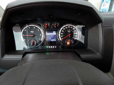 2010 RAM 1500 Crew Cab, $10900. Photo 12