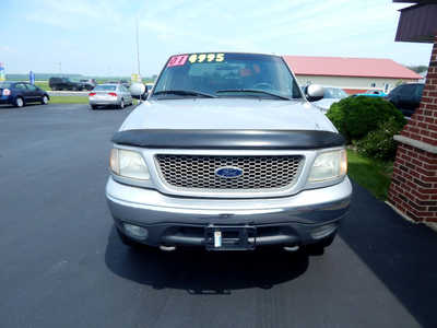 2001 Ford F150 Crew Cab, $4995. Photo 4