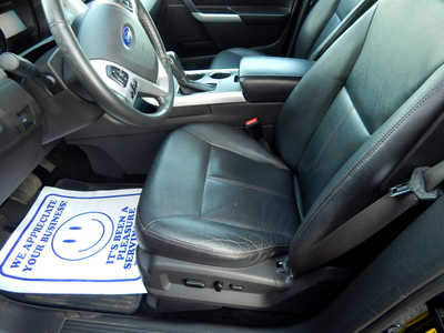 2012 Ford Edge, $6995. Photo 6