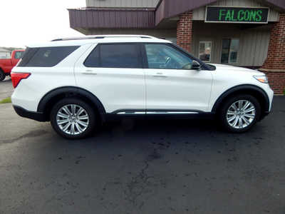 2022 Ford Explorer, $24950. Photo 1