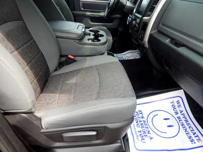 2015 RAM 1500, $14995. Photo 8