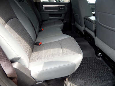 2015 RAM 1500, $14995. Photo 9