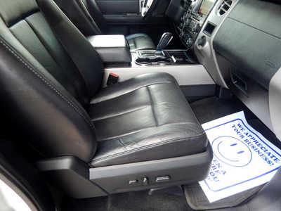 2016 Ford Expedition, $18900. Photo 10
