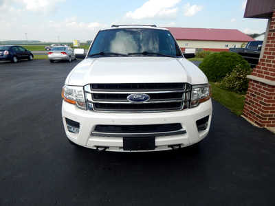 2016 Ford Expedition, $18900. Photo 2