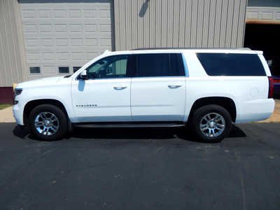 2018 Chevrolet Suburban, $19950. Photo 4