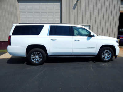 2018 Chevrolet Suburban, $19950. Photo 1