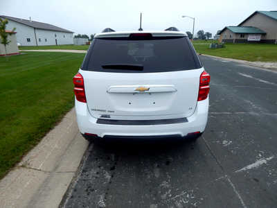 2017 Chevrolet Equinox, $8995. Photo 2