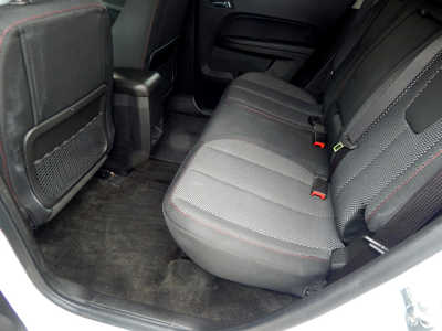 2017 Chevrolet Equinox, $8995. Photo 7