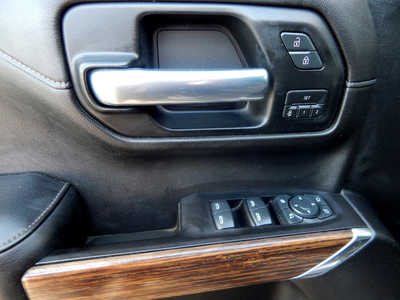 2020 Chevrolet 1500 Crew Cab, $34900. Photo 11