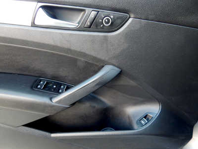 2012 Volkswagen Passat, $2495. Photo 11