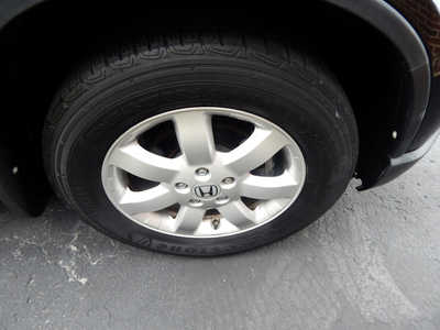 2009 Honda CR-V, $12950. Photo 5
