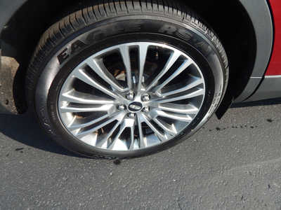 2016 Lincoln MKX, $9950. Photo 5