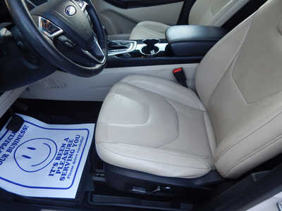 2018 Ford Edge, $16995. Photo 6
