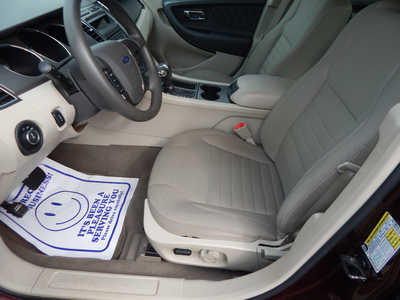 2010 Ford Taurus, $4995. Photo 5