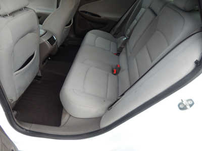 2018 Chevrolet Malibu, $8995. Photo 8