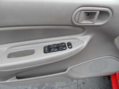 2000 Ford Escort, $2495. Photo 7