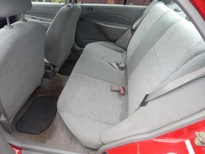 2000 Ford Escort, $2495. Photo 8