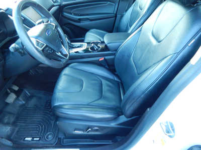 2015 Ford Edge, $10400. Photo 7