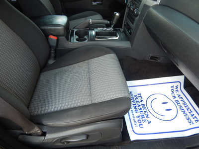2009 Jeep Grand Cherokee, $3495. Photo 8