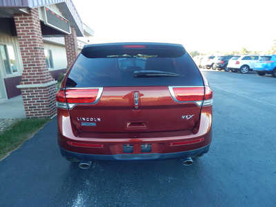 2014 Lincoln MKX, $12495. Photo 3