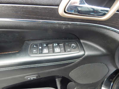 2014 Jeep Grand Cherokee, $13900. Photo 11