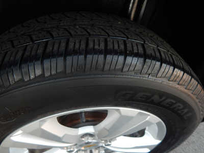 2012 Chevrolet Equinox, $6995. Photo 5