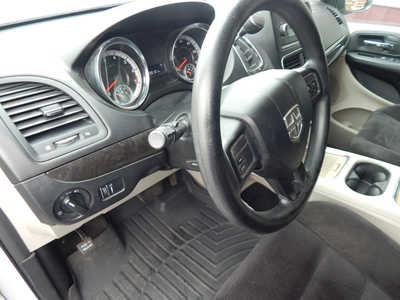 2014 Dodge Caravan, Grand, $4995. Photo 11