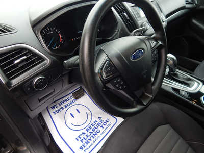 2015 Ford Edge, $9750. Photo 10