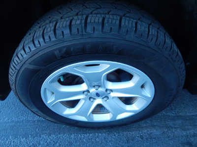 2013 Ford Edge, $8995. Photo 5