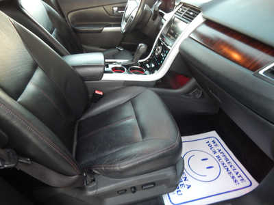 2014 Ford Edge, $6995. Photo 9