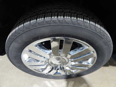 2010 Lincoln MKX, $5995. Photo 8