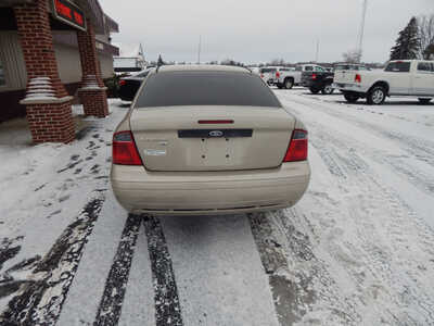 2007 Ford Focus, $3995. Photo 3