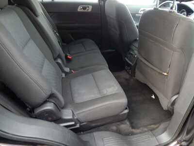 2013 Ford Explorer, $5995. Photo 10
