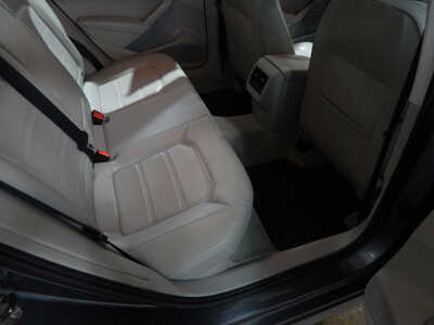 2013 Volkswagen Passat, $3995. Photo 11