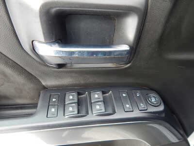 2018 Chevrolet 1500 Crew Cab, $18500. Photo 10