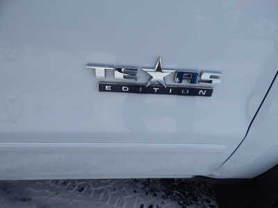 2018 Chevrolet 1500 Crew Cab, $18500. Photo 6