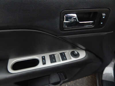 2012 Ford Fusion, $6450. Photo 8