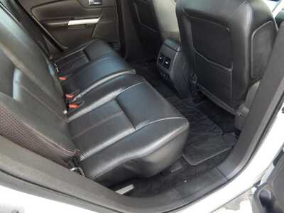 2014 Ford Edge, $9950. Photo 10