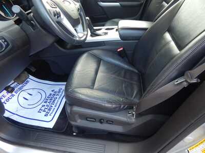 2014 Ford Edge, $9950. Photo 5