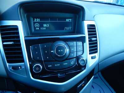 2011 Chevrolet Cruze, $4995. Photo 10