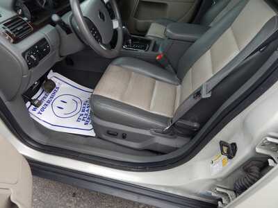 2008 Mercury Sable, $8995. Photo 6