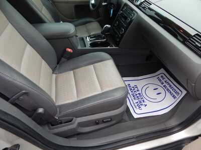 2008 Mercury Sable, $8995. Photo 8