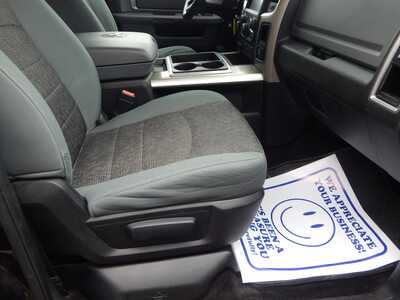 2015 RAM 2500 Crew Cab, $24995. Photo 10