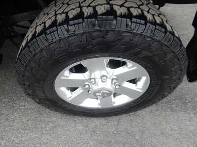 2015 RAM 2500 Crew Cab, $24995. Photo 6