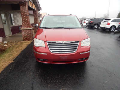 2008 Chrysler Town & Country, $4450. Photo 3