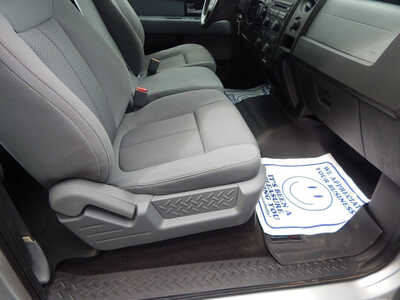 2013 Ford F150 Ext Cab, $12700. Photo 10