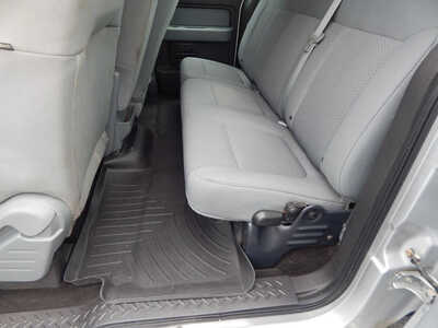 2013 Ford F150 Ext Cab, $12700. Photo 9