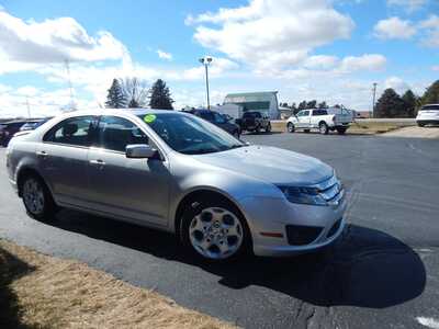 2011 Ford Fusion, $7995. Photo 4
